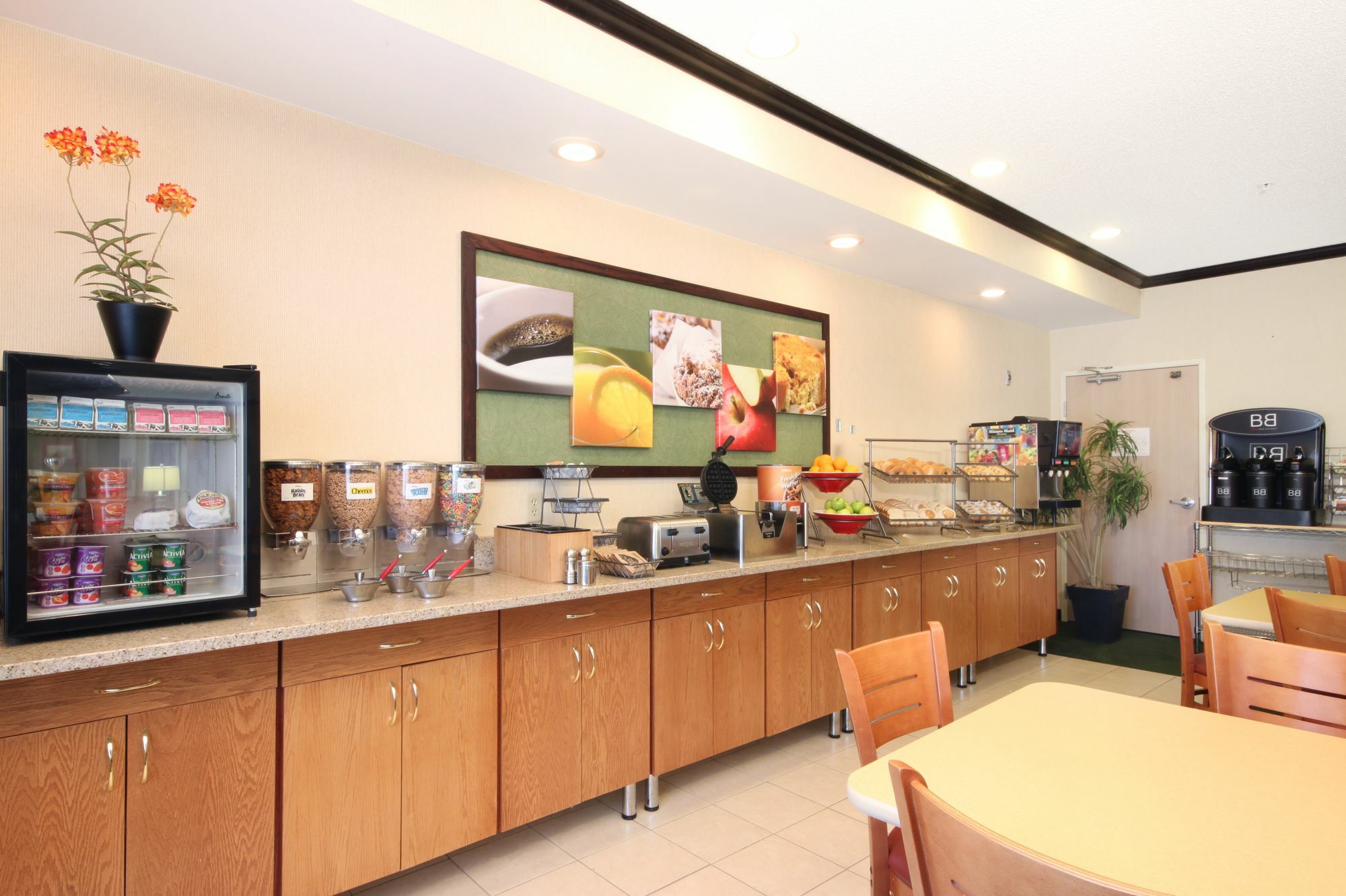 Baymont By Wyndham Coon Rapids Hotel Restaurant billede